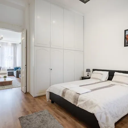 Real Zichy Budapest