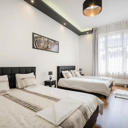 Real Zichy Apartment
