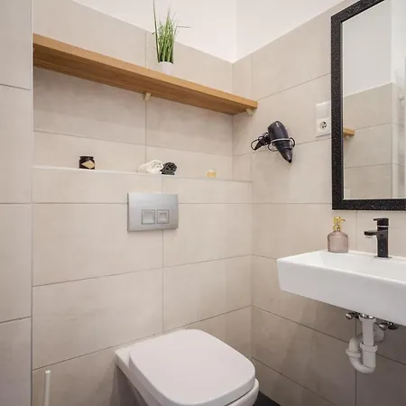 Real Zichy Apartment Budapest