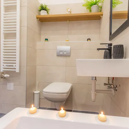 Real Zichy Apartamento *