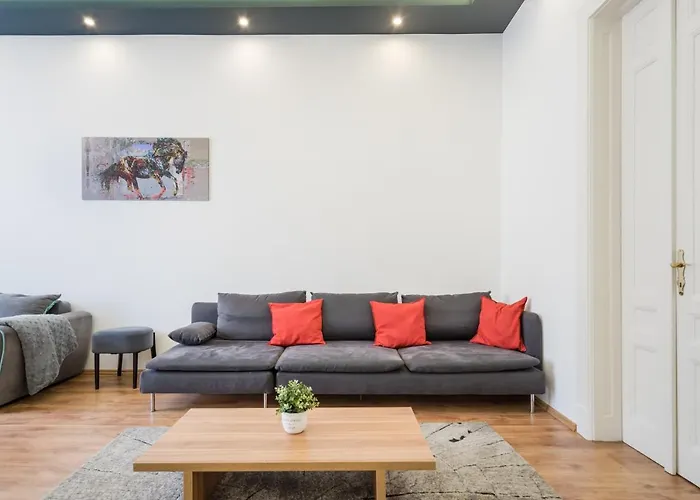 Apartament Real Zichy *