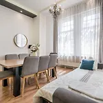 Apartamento Real Zichy *