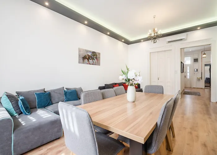 Real Zichy Daire Budapeşte